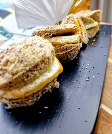 90-Second Keto Breakfast Bread Recipe for Gluten-Free and Keto Meal Prep