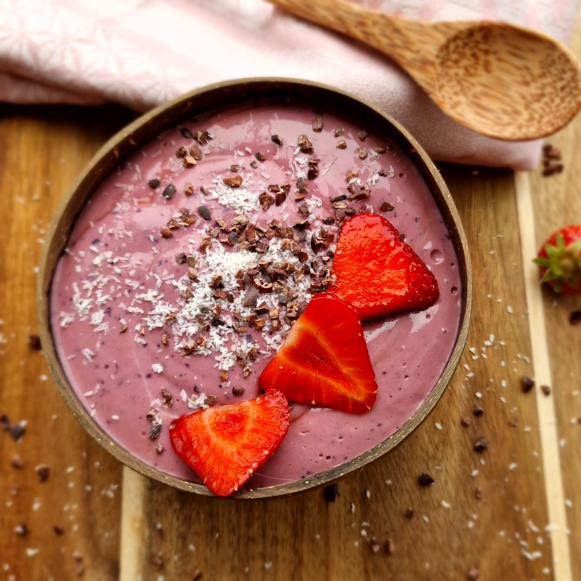 Blueberry Smoothie, Low-Carb, Low-Fat Greek Yogurt