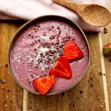 Blueberry Smoothie, Low-Carb, Low-Fat Greek Yogurt